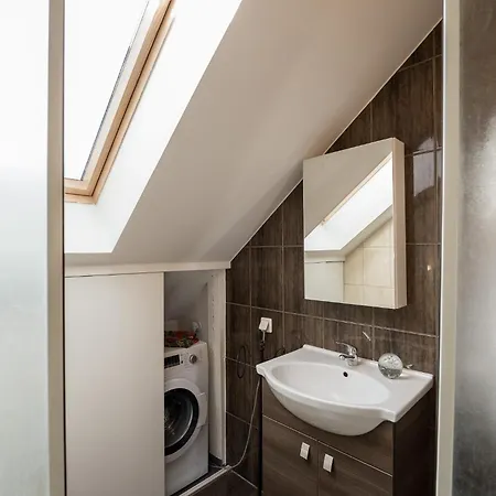 Veerenni31 Apartman *